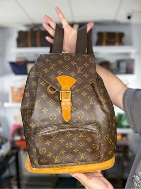 LV MONOGRAM BACKPACK